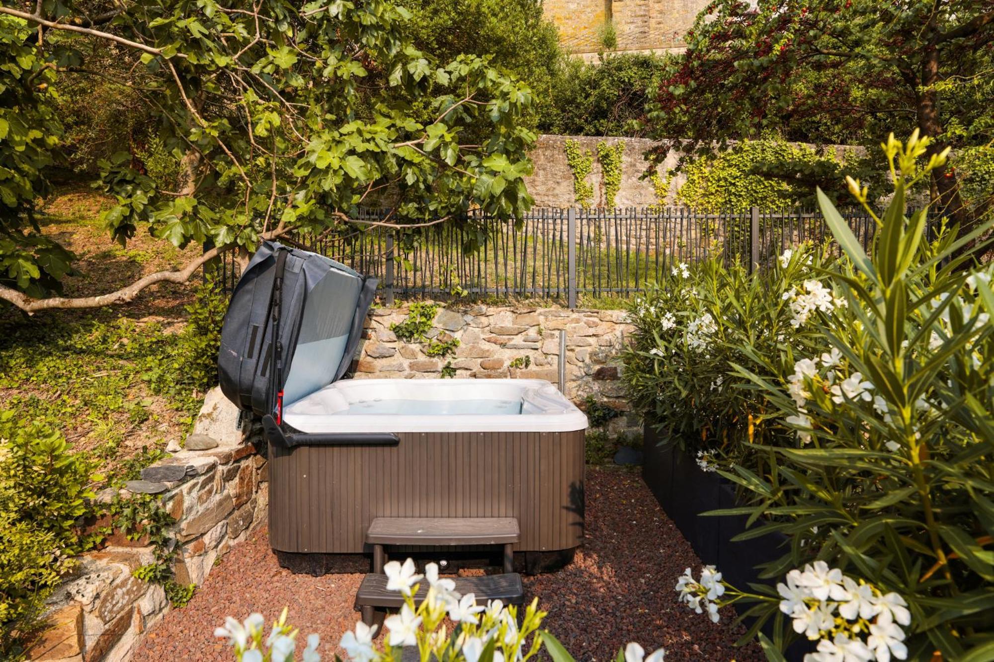 Maison Therese By Panorama Locations - Spa Privatif 카르카손 객실 사진